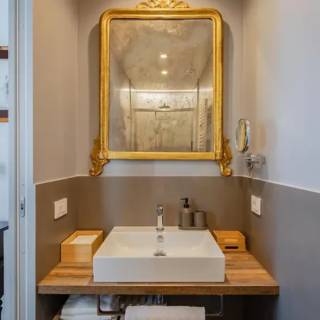 Luxury In Trastevere San Calisto 公寓